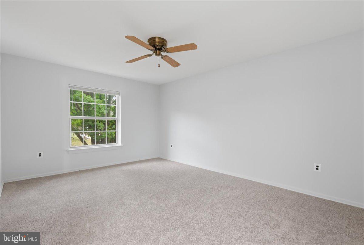 1923 Wilson Ln #201 Property Photo 15
