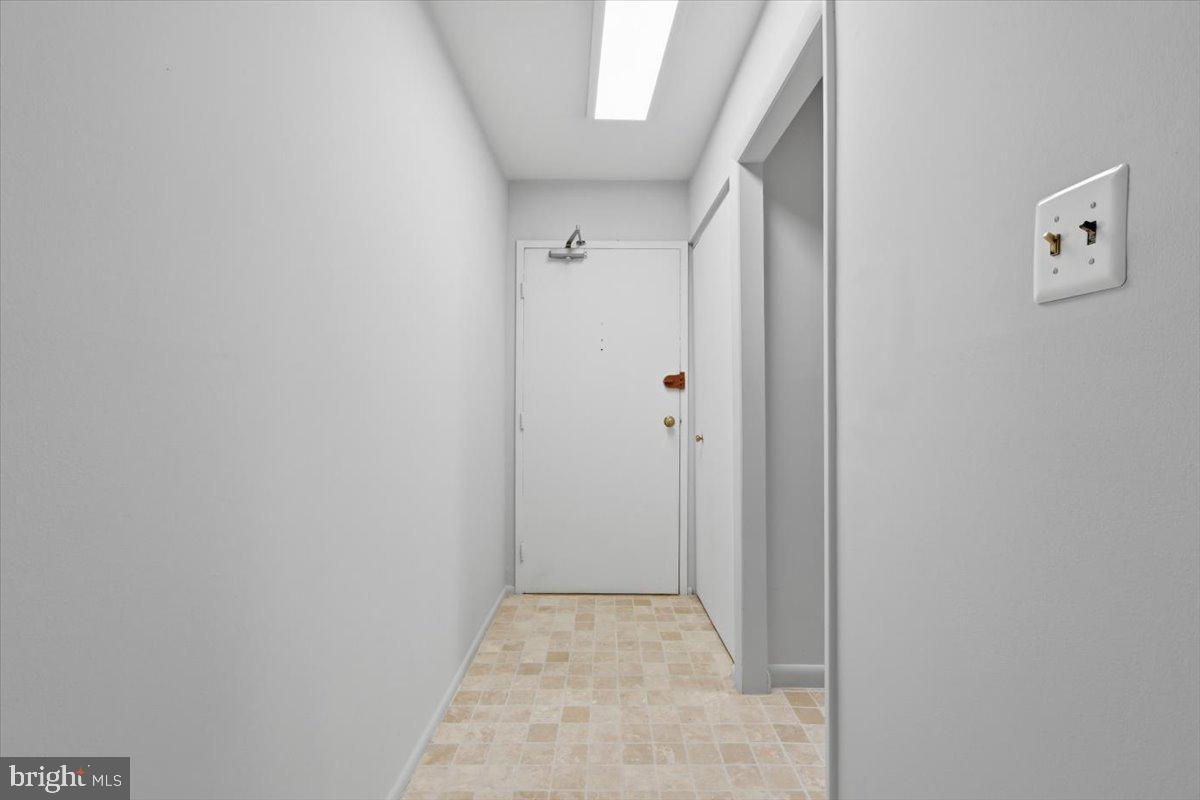 1923 Wilson Ln #201 Property Photo 22