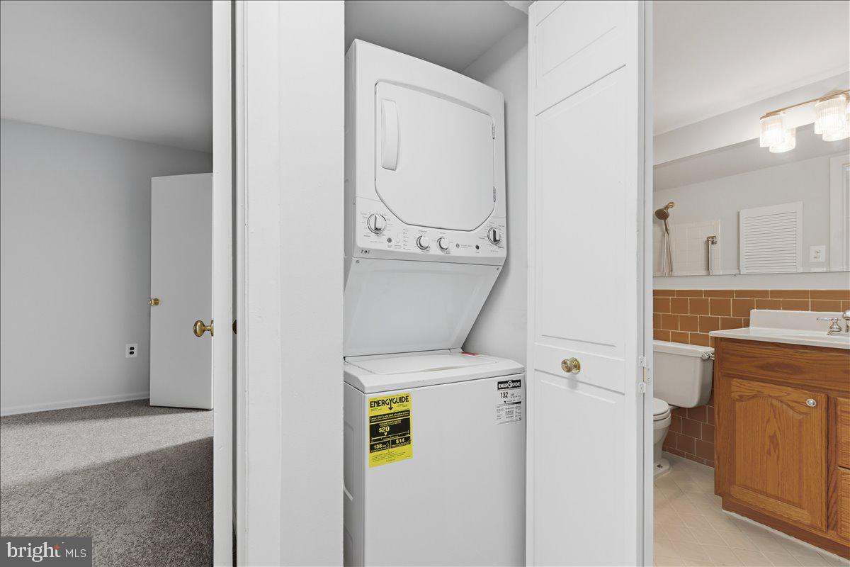 1923 Wilson Ln #201 Property Photo 23