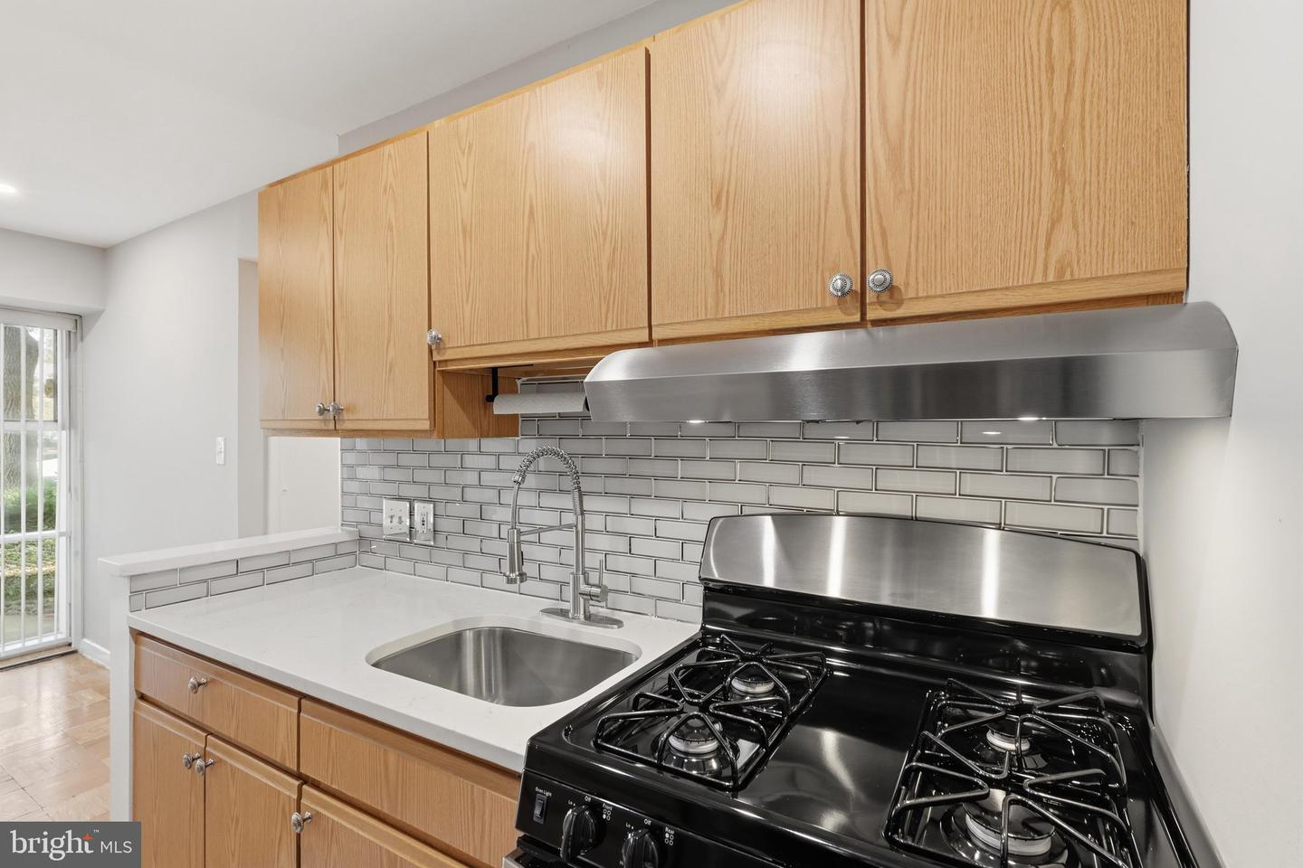 4203 Americana Dr #101 Property Photo 17