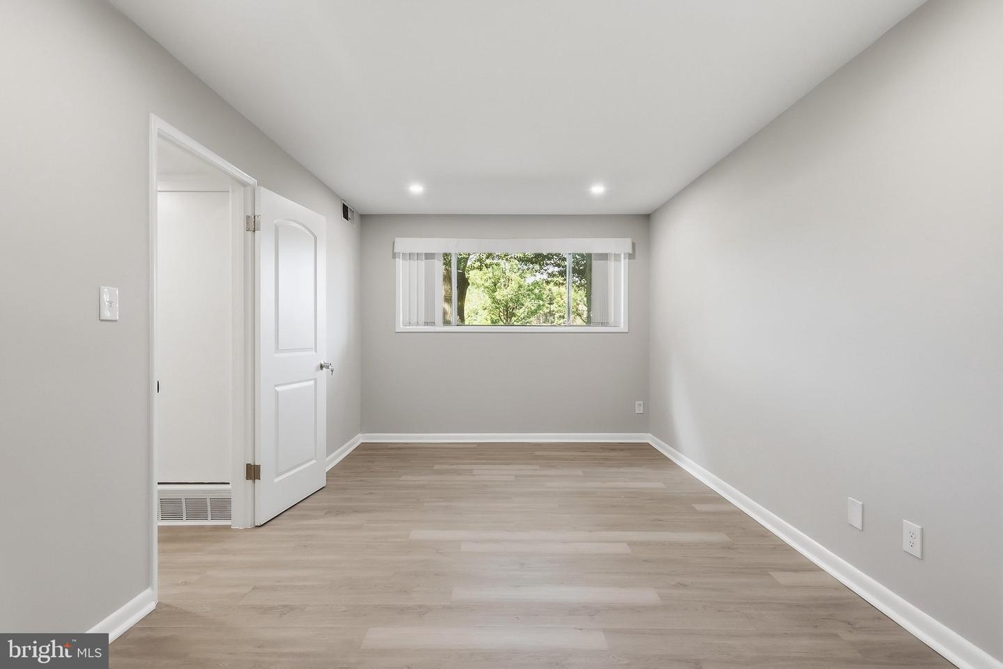 4203 Americana Dr #101 Property Photo 19