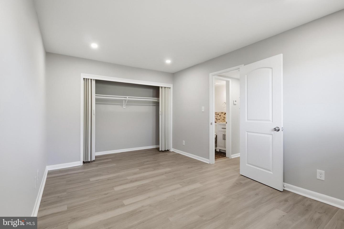 4203 Americana Dr #101 Property Photo 22