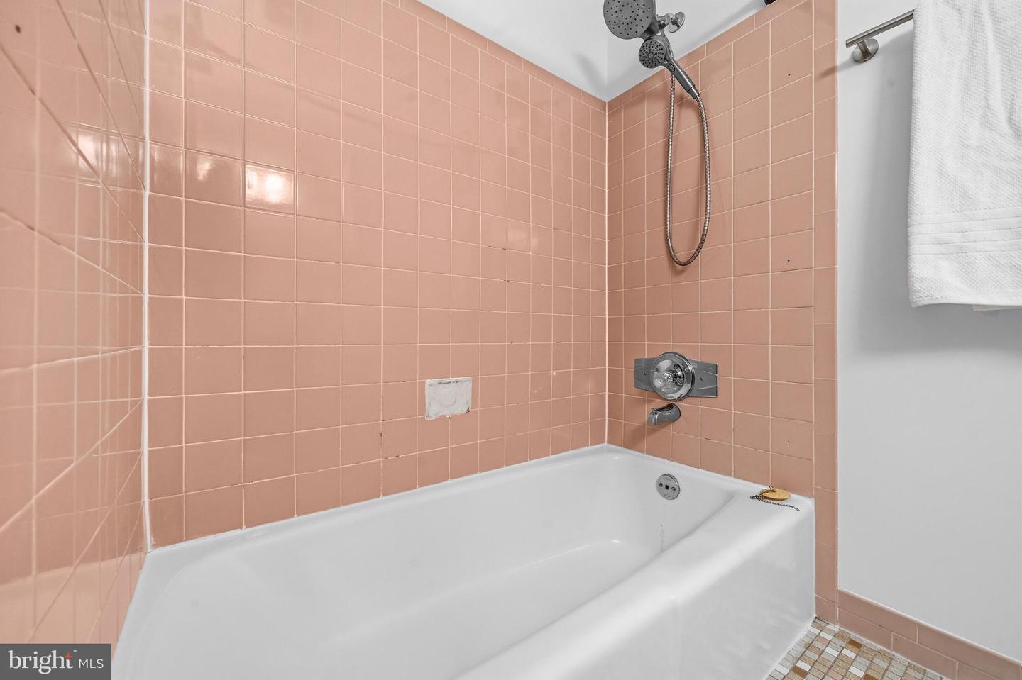 7233 Ashview Dr Property Photo 15