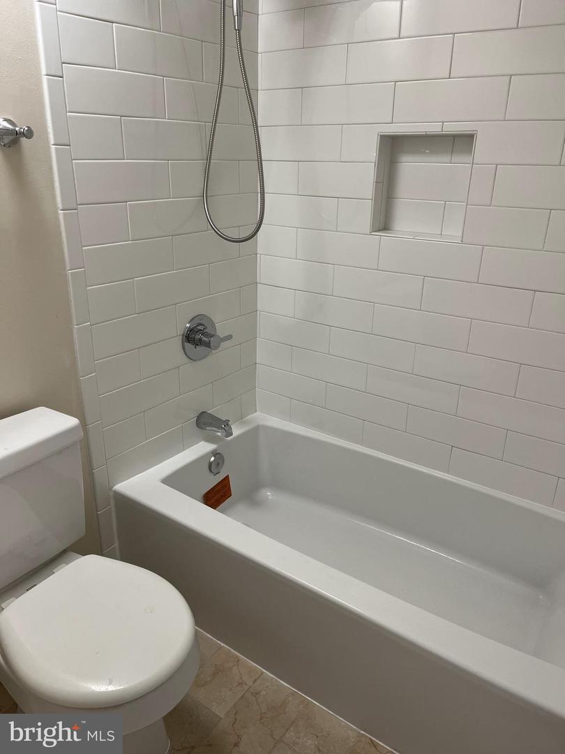 8350 Greensboro Dr #103 Property Photo 8