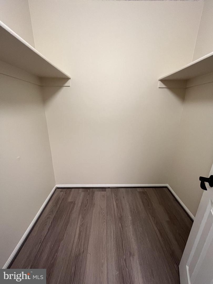 8350 Greensboro Dr #103 Property Photo 10