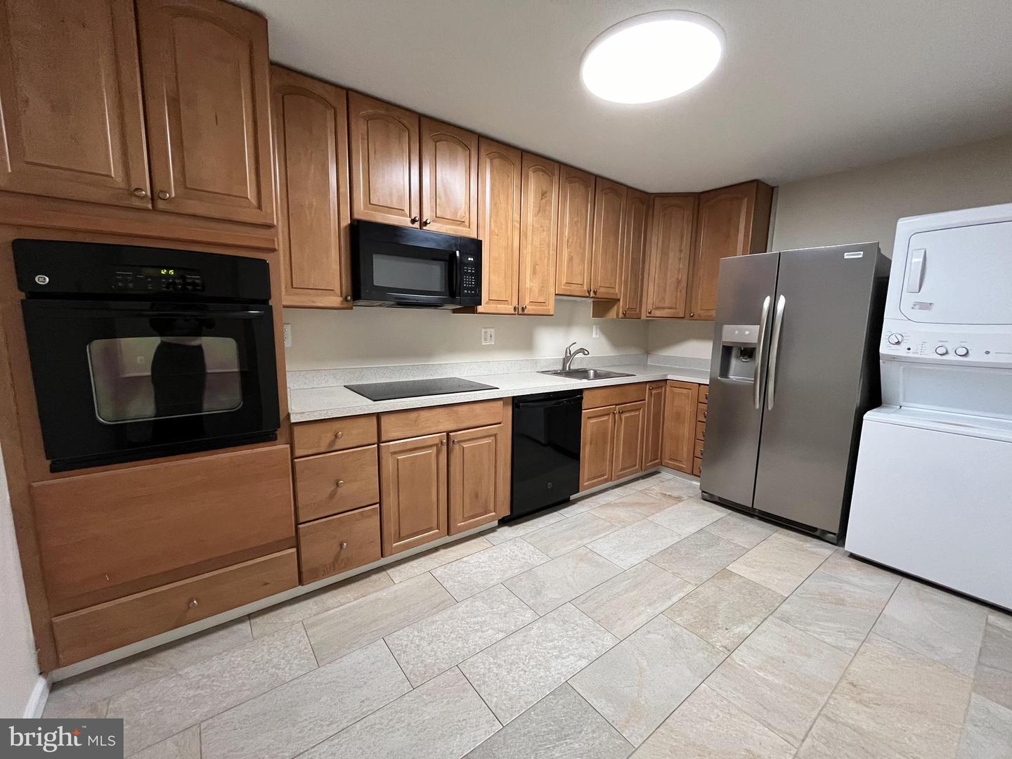 8350 Greensboro Dr #103 Property Photo 18
