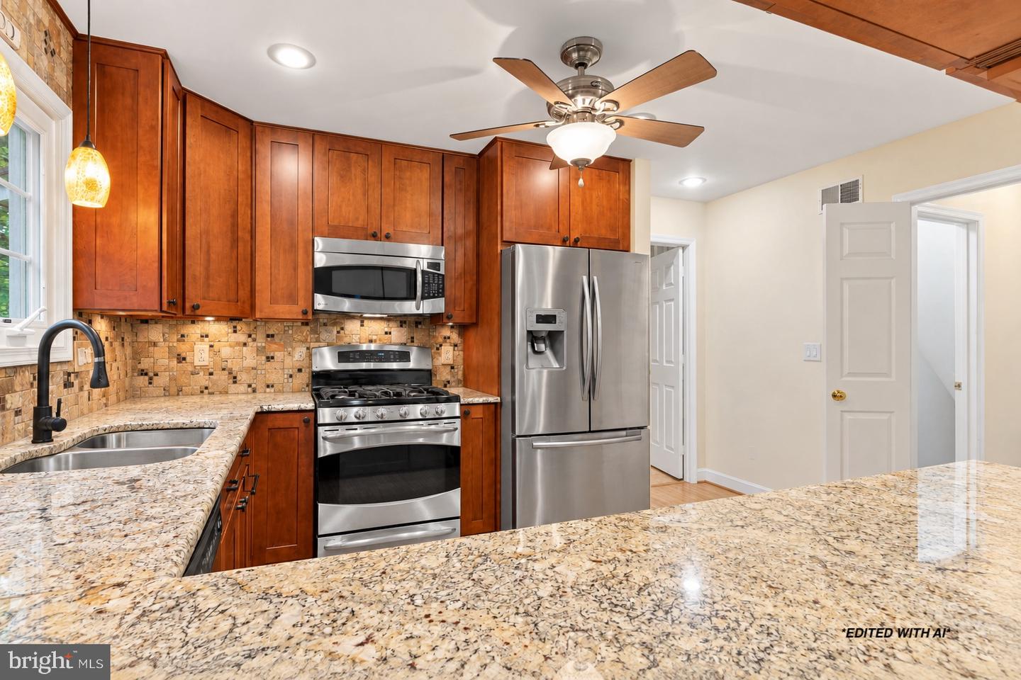 1316 Summerfield Dr Property Photo 6