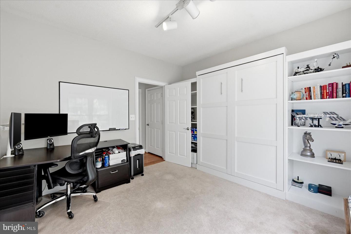 1700 Lake Shore Crest Dr #31 Property Photo 22