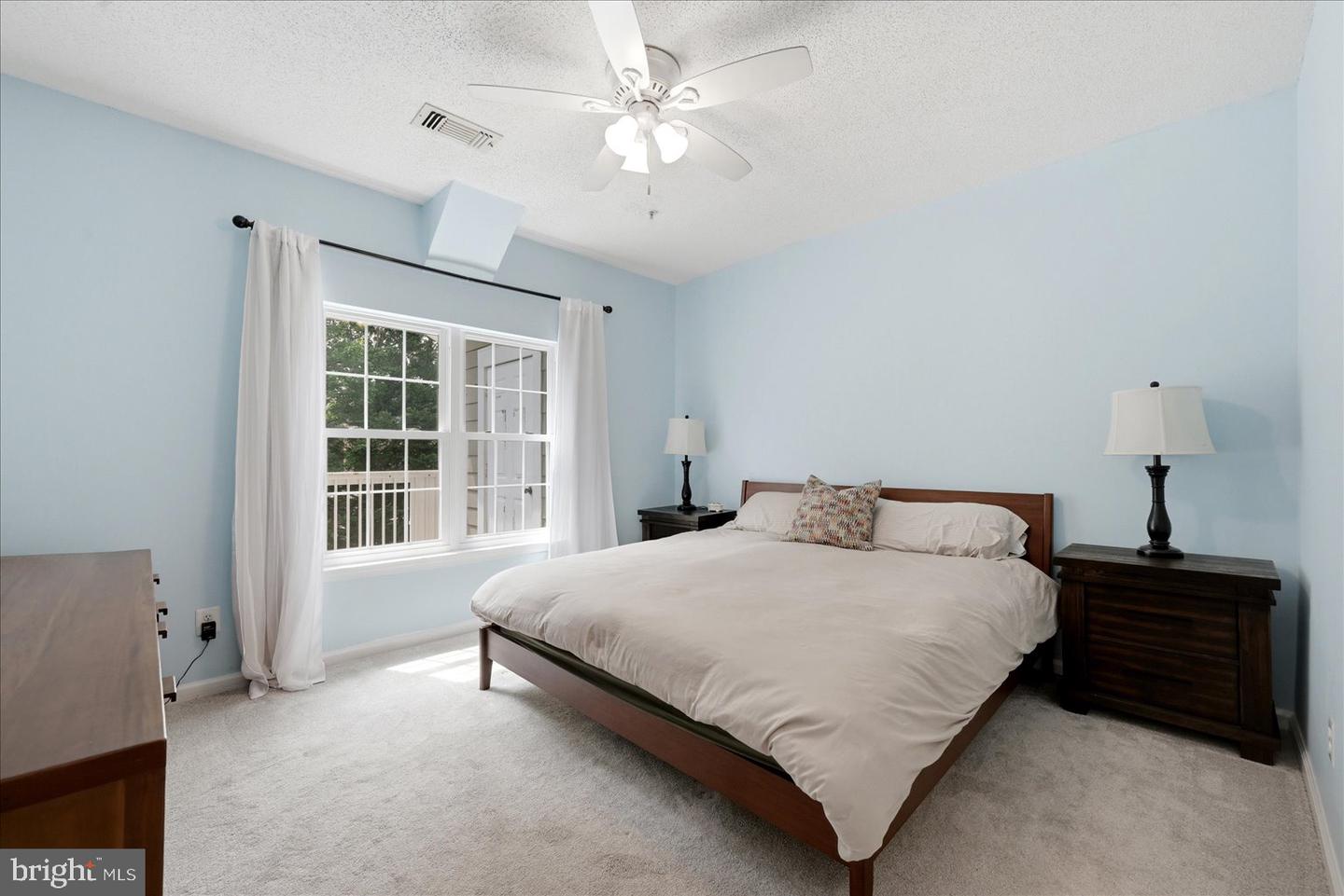 1700 Lake Shore Crest Dr #31 Property Photo 24