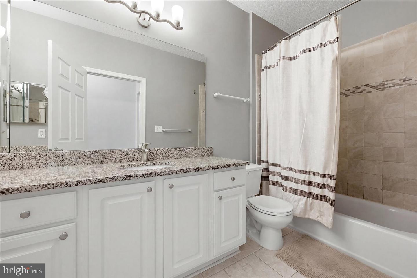 1700 Lake Shore Crest Dr #31 Property Photo 26