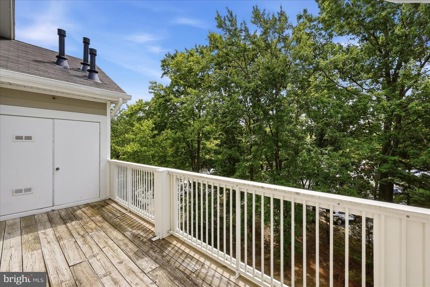 1700 Lake Shore Crest Dr #31 Property Photo 30