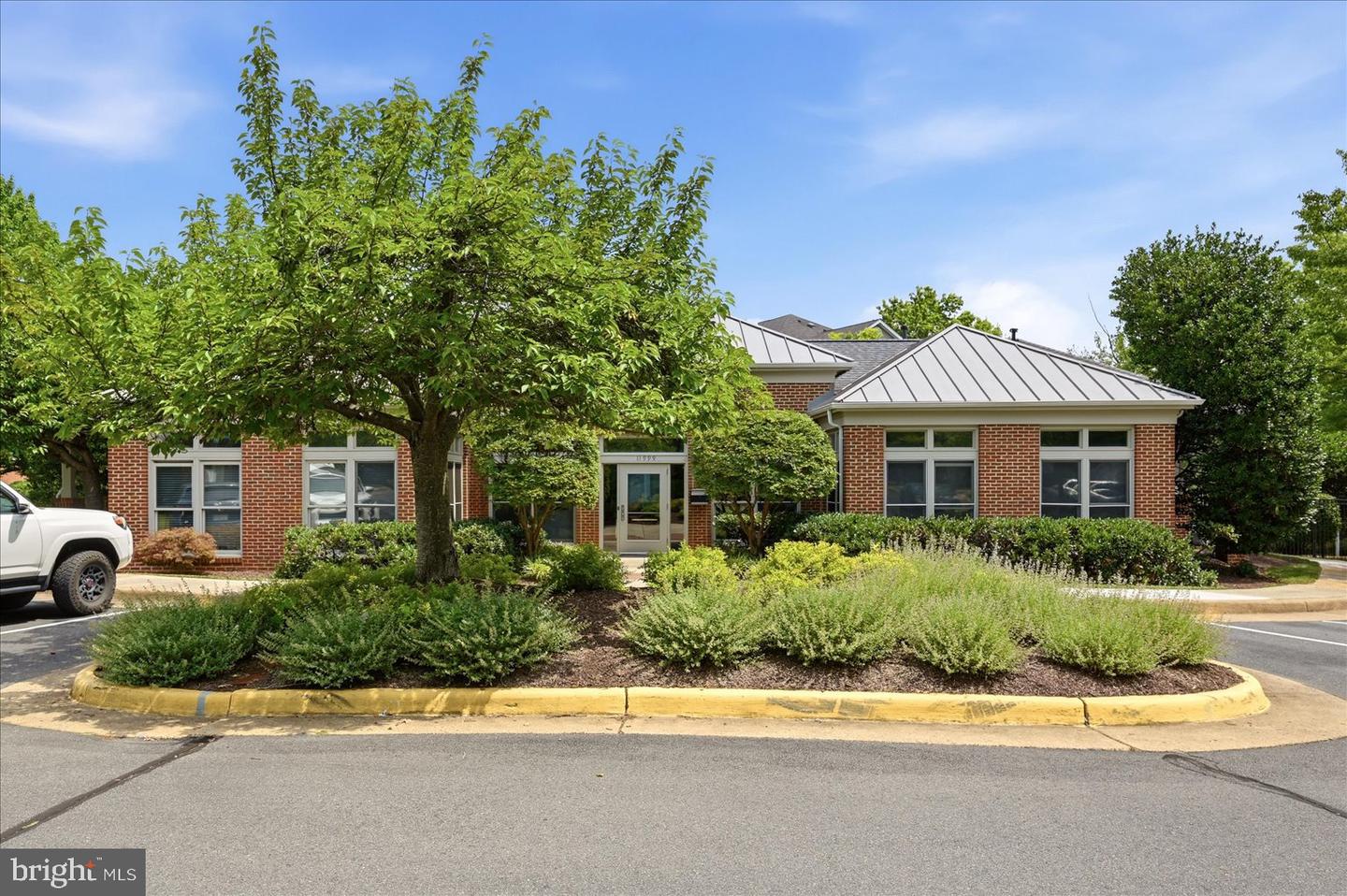 1700 Lake Shore Crest Dr #31 Property Photo 34