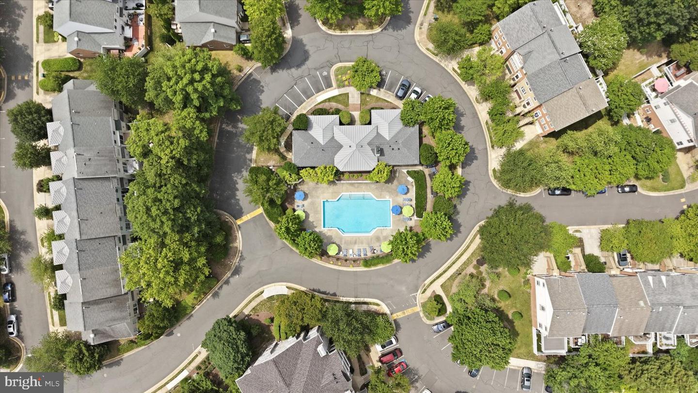 1700 Lake Shore Crest Dr #31 Property Photo 45