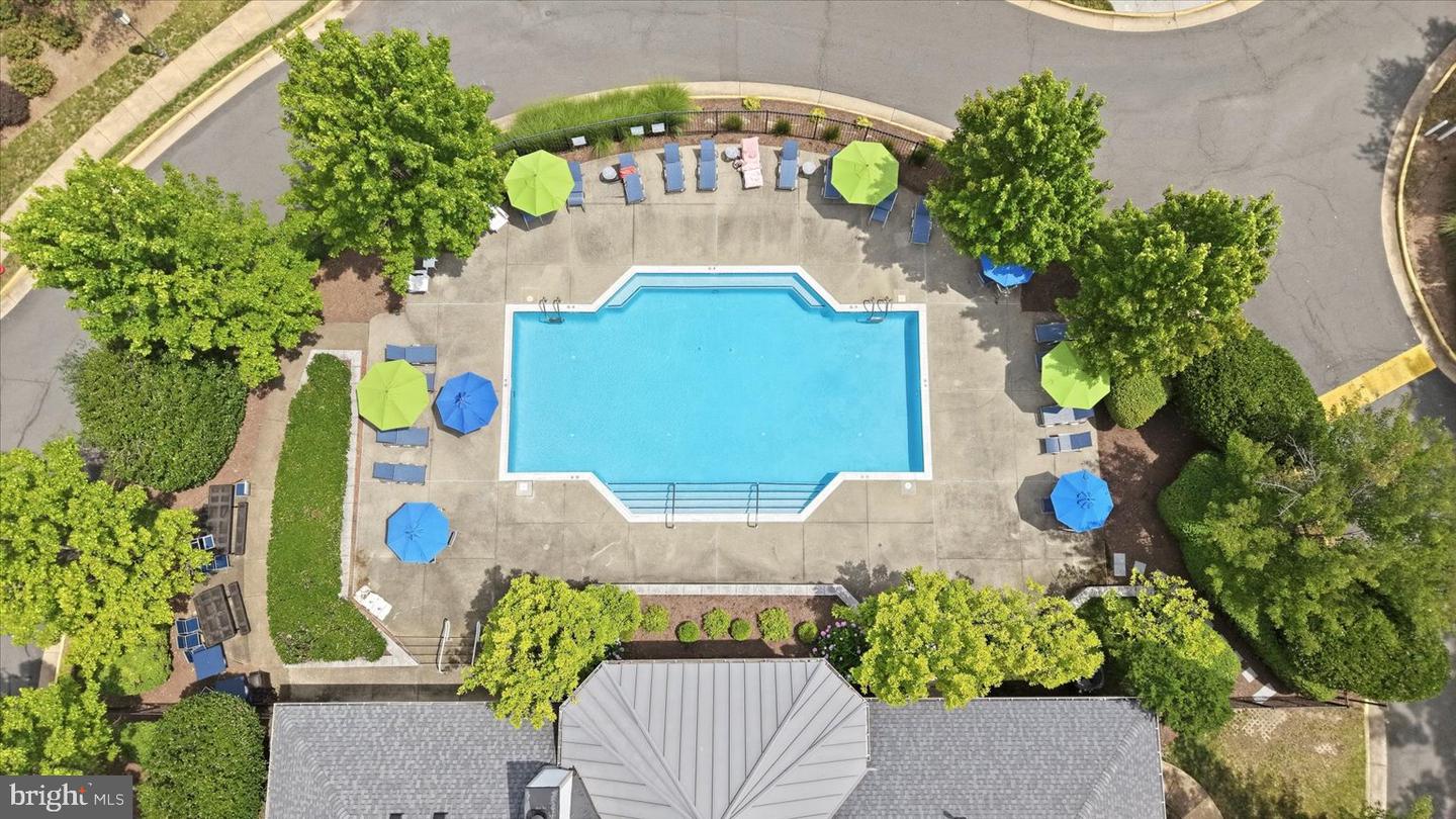 1700 Lake Shore Crest Dr #31 Property Photo 51
