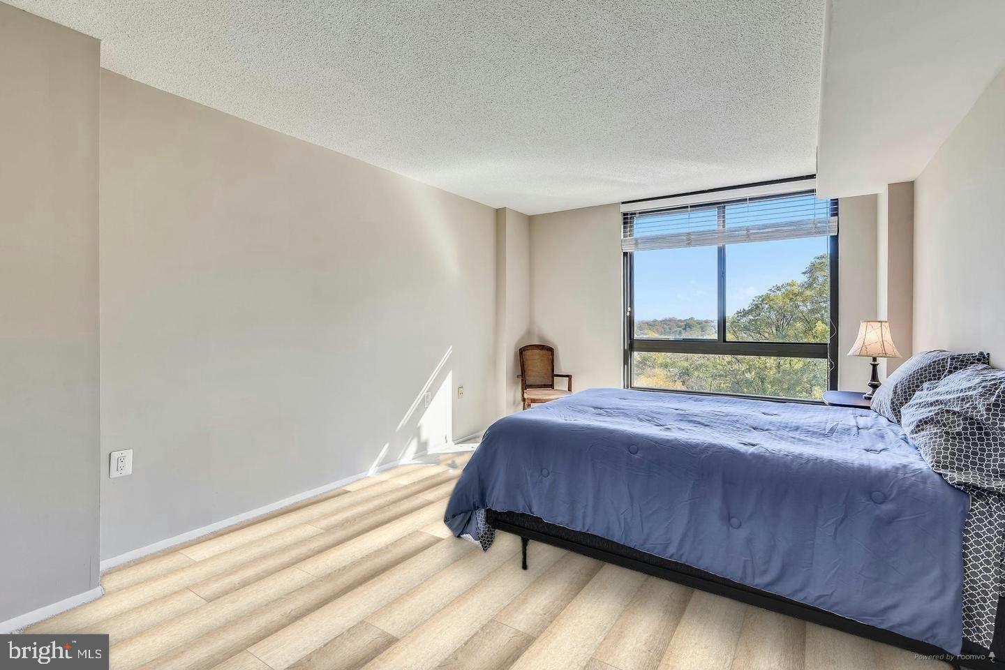 1808 Old Meadow Rd #910 Property Photo 10