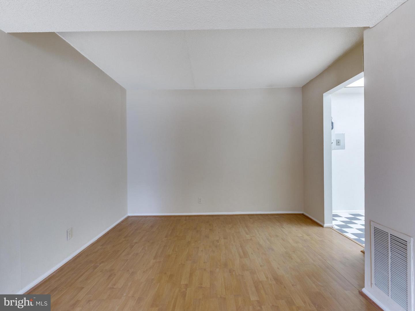 7680 Tremayne Pl #205 Property Photo 14