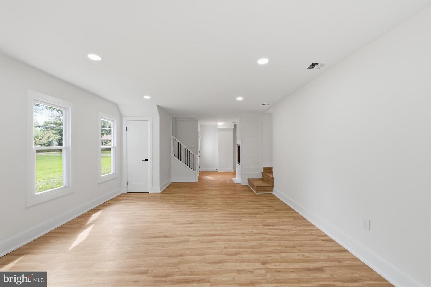 6405 Inwood Dr Property Photo 33