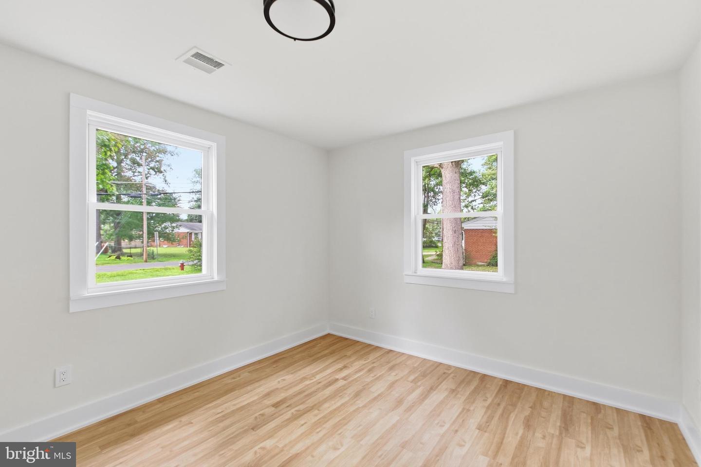 6405 Inwood Dr Property Photo 53