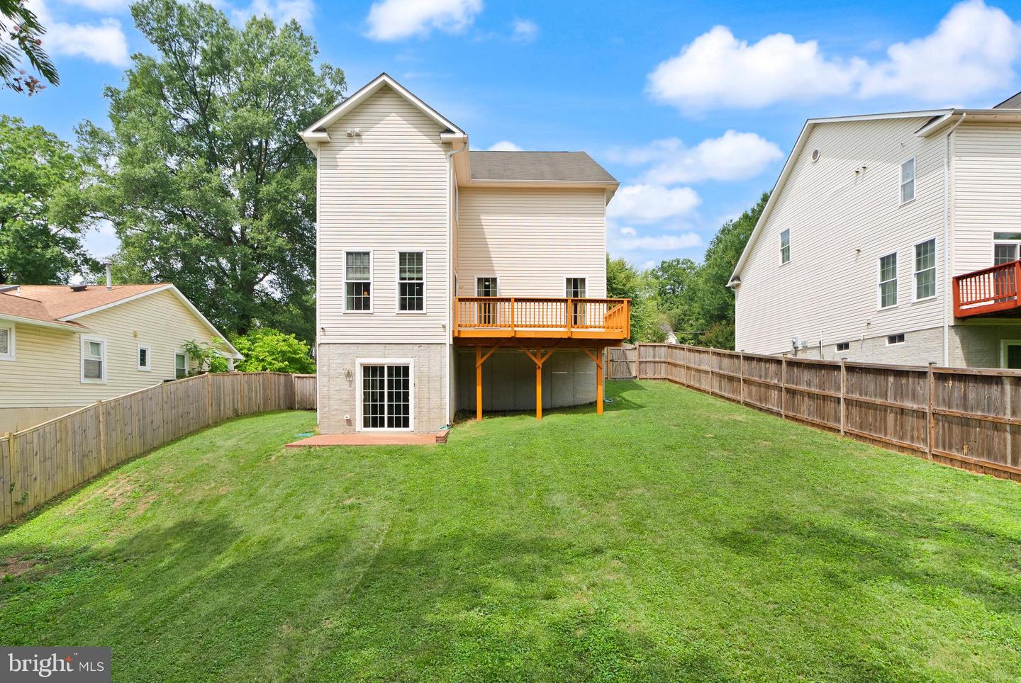 7029 Swain Dr Property Photo 48