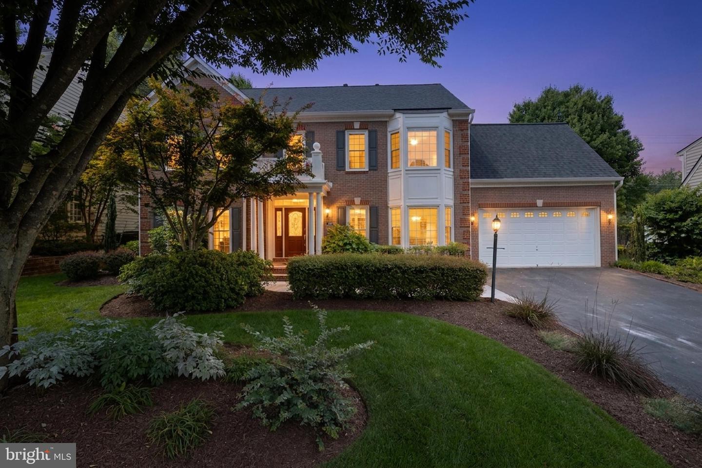 12916 HEDGETOP DR