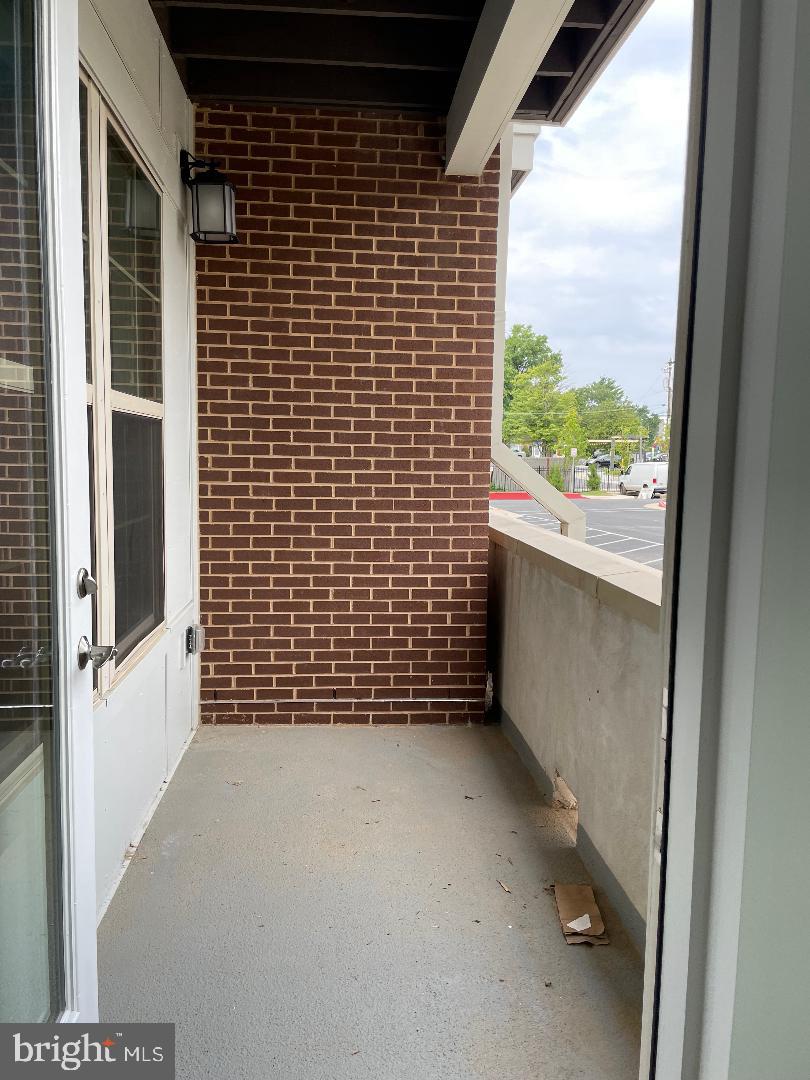 10755 Fairgrounds Dr #112 Property Photo 11