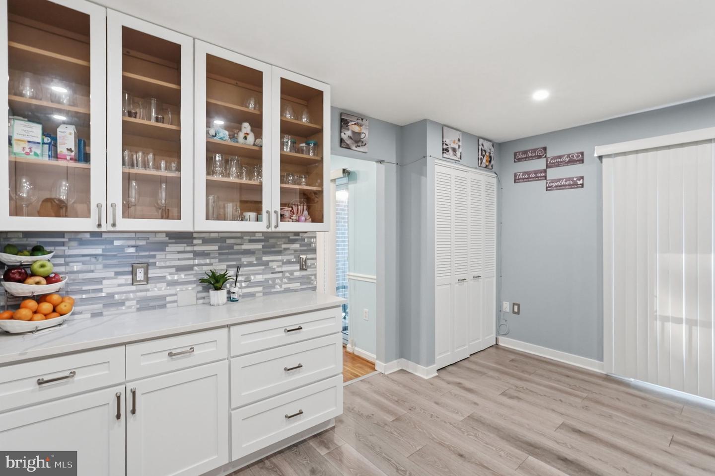 4936 Sauquoit Ln Property Photo 10
