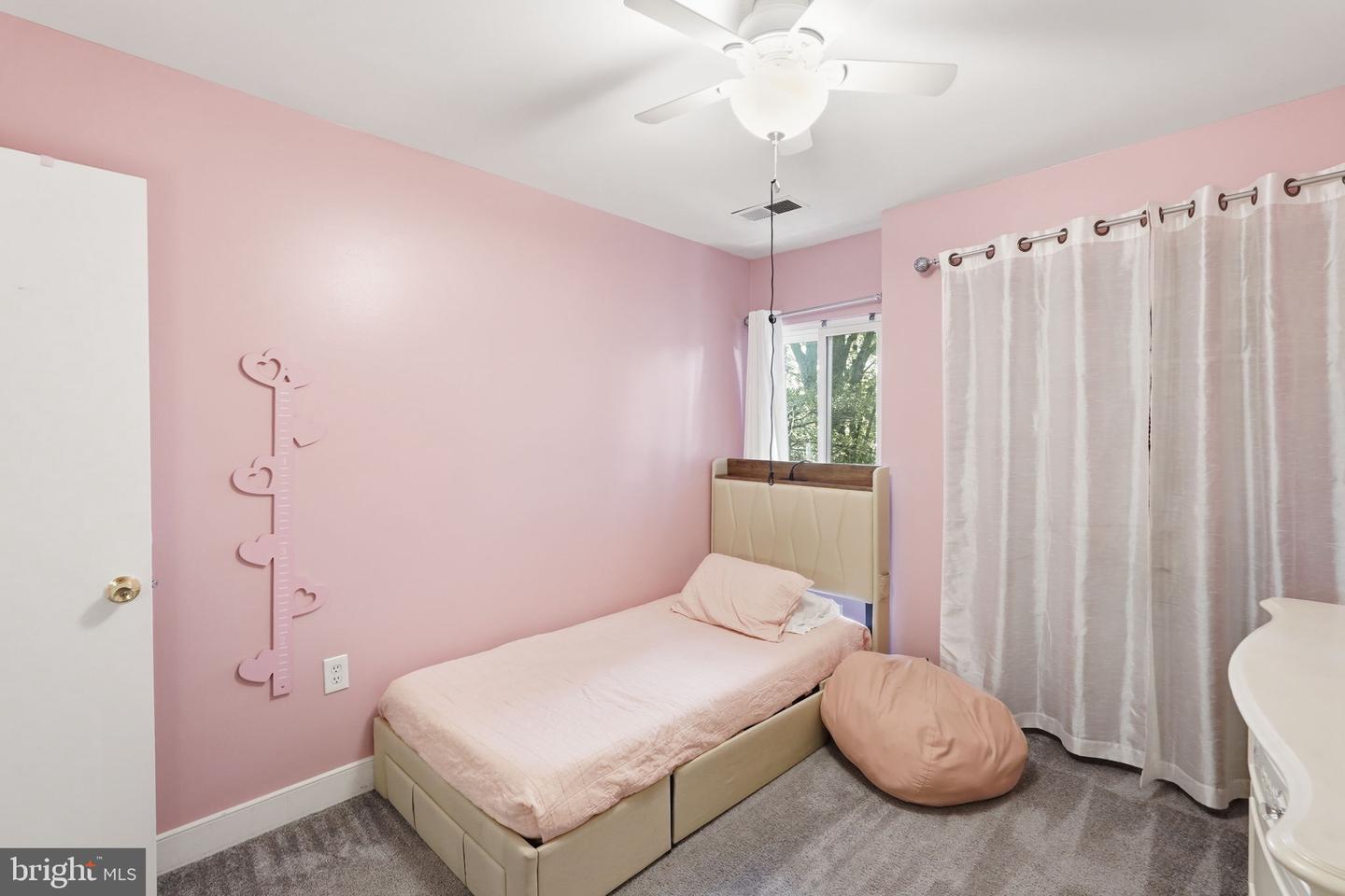 4936 Sauquoit Ln Property Photo 20