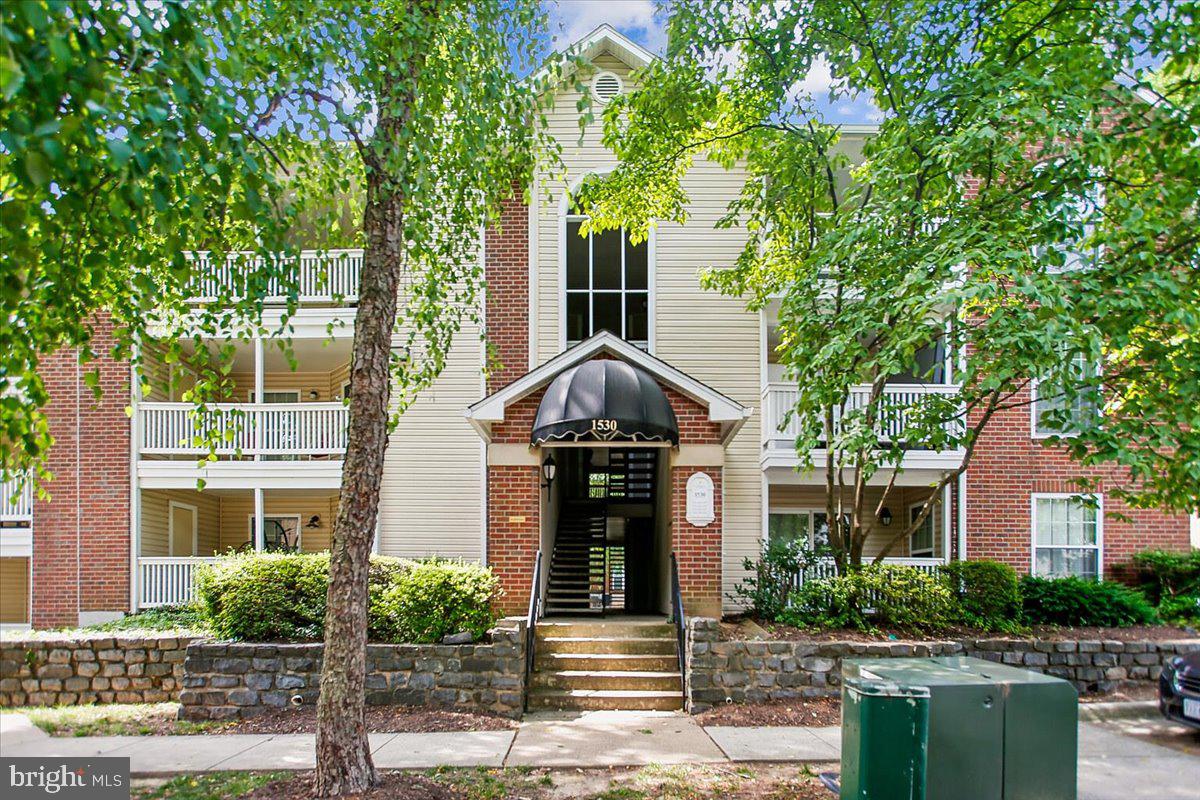 1530 LINCOLN WAY #203A Property Photo 1