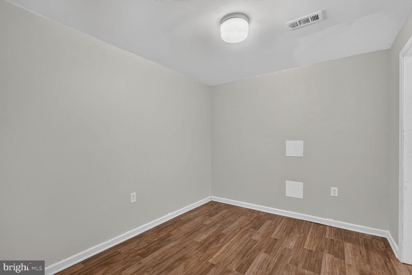 6223 Rathlin Dr Property Photo 20