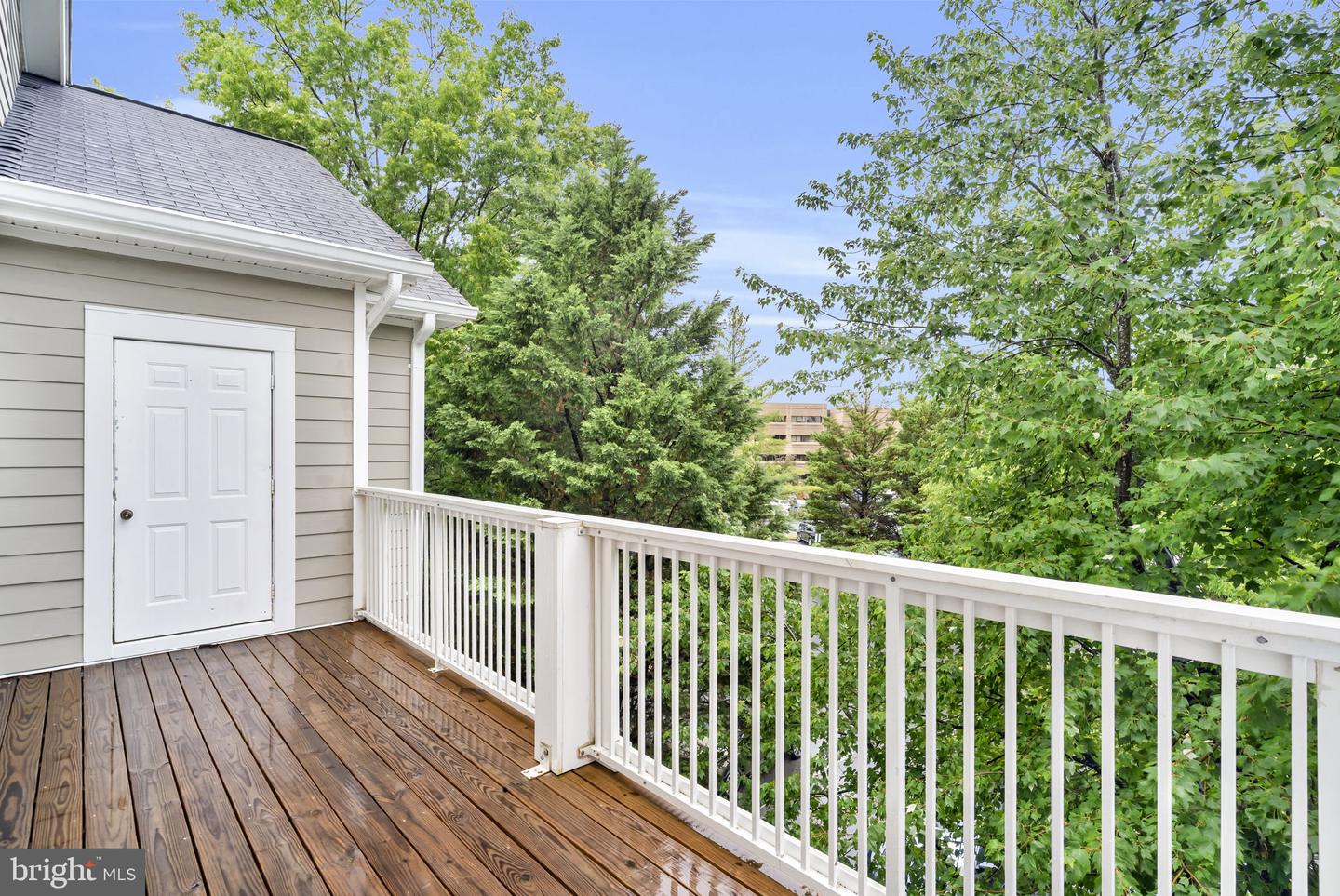 1701 Lake Shore Crest Dr #31 Property Photo 16