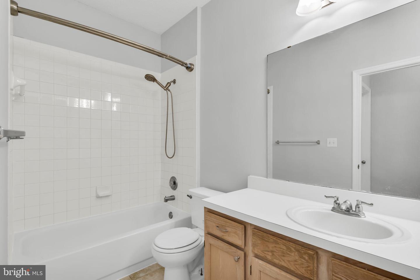 1701 Lake Shore Crest Dr #31 Property Photo 31