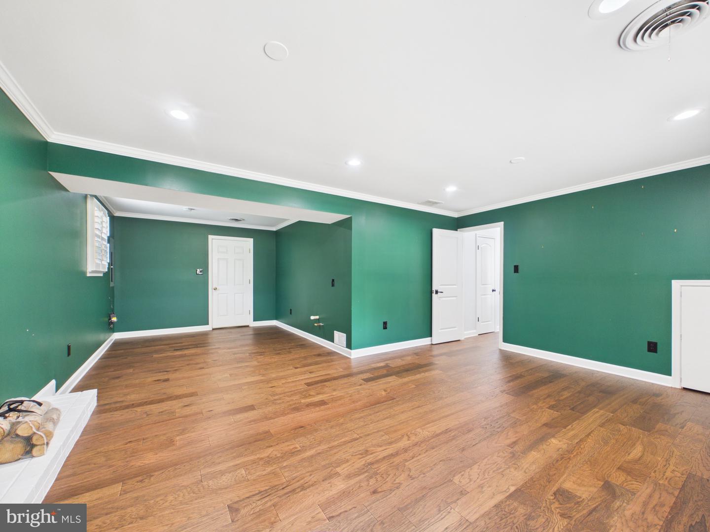 9201 Cherrytree Dr Property Photo 31