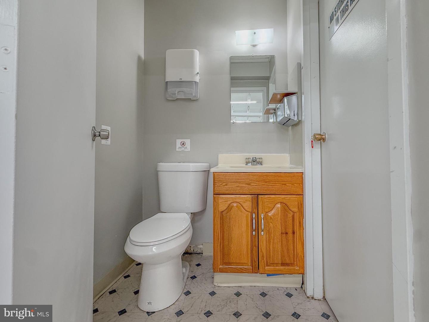 8991-a Cotswold Dr Property Photo 6