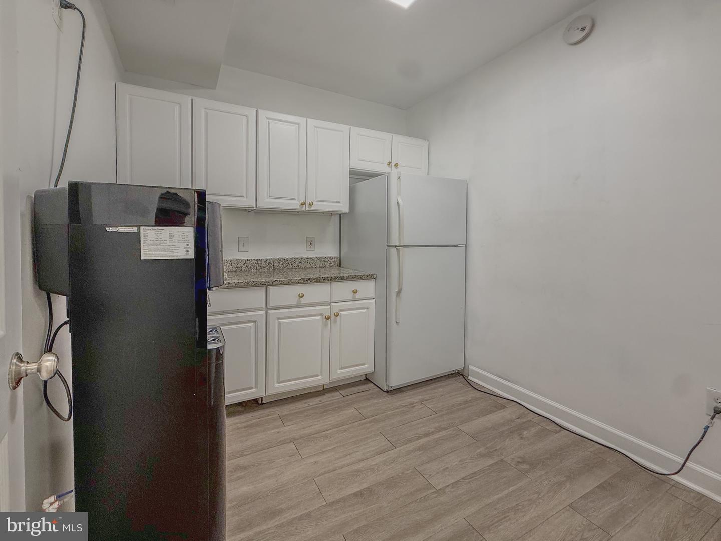 8989-a Cotswold Dr #2 Property Photo 11