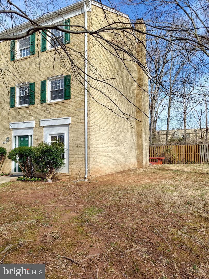 14709 Bentley Sq Property Photo 1