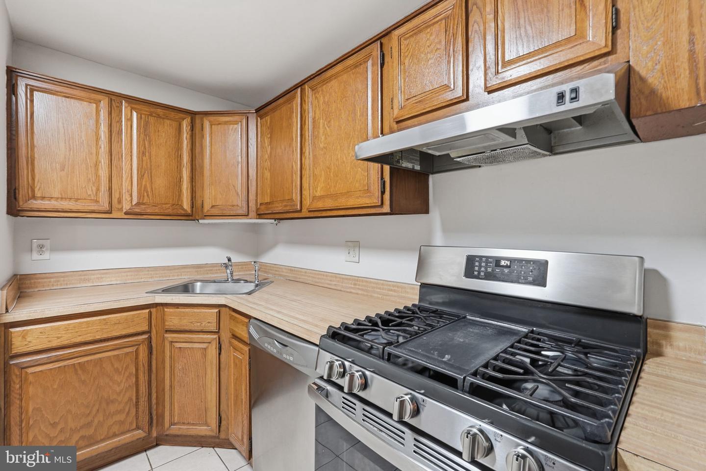 1526 Northgate Sq ##26/22b Property Photo 5