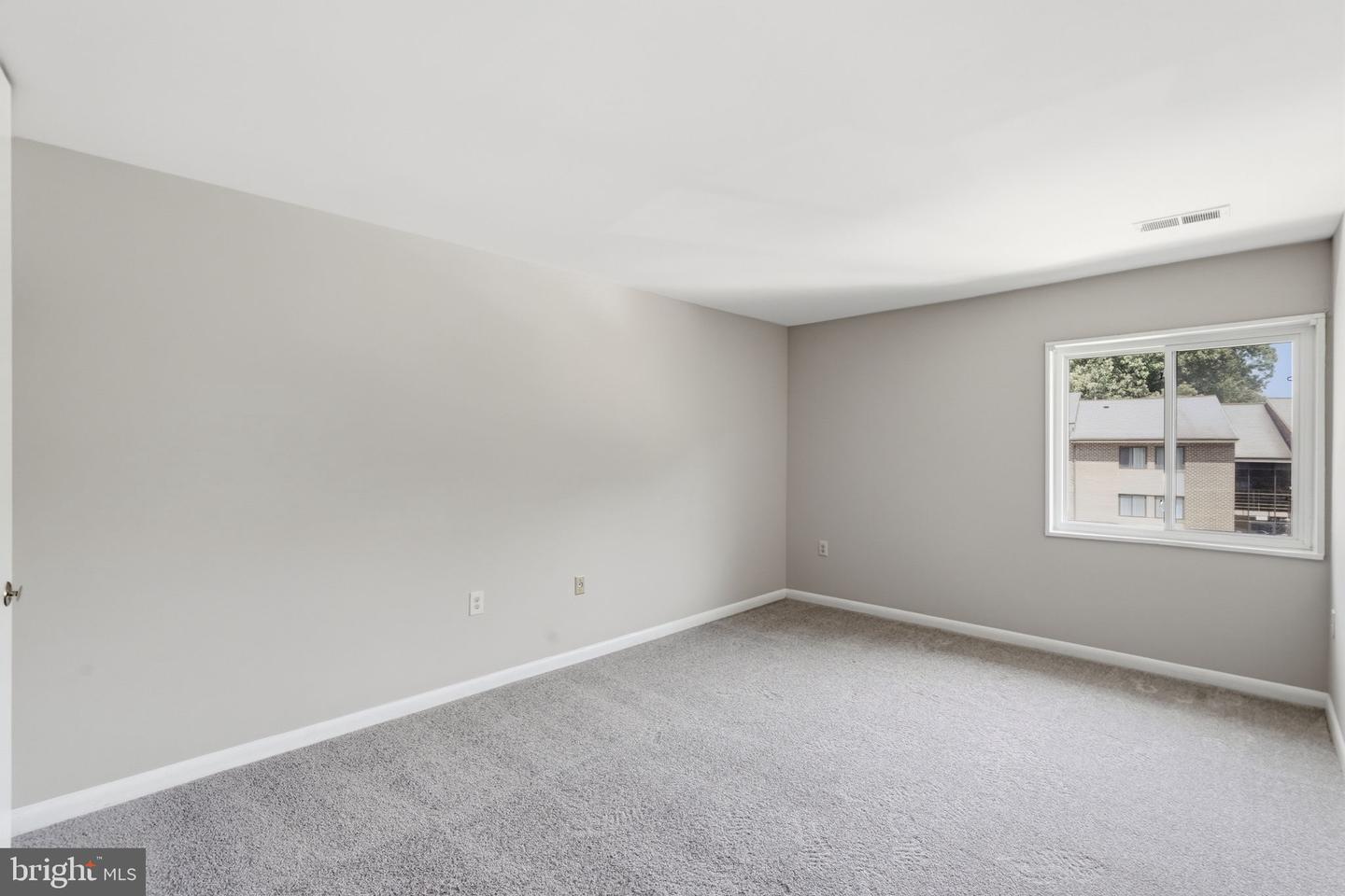 1526 Northgate Sq ##26/22b Property Photo 17