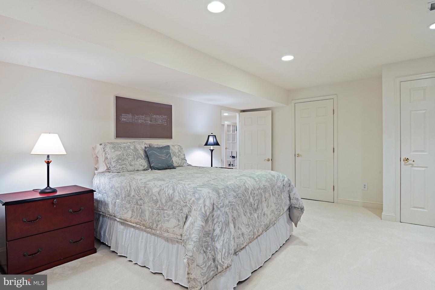 10560 Fox Forest Dr Property Photo 44