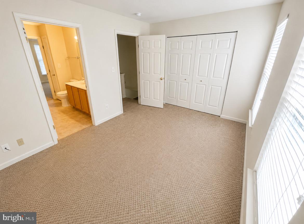 6731 Stone Maple Ter Property Photo 9