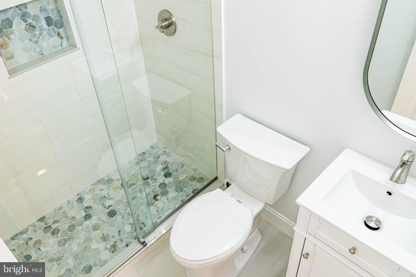 5409 Easton Dr Property Photo 24