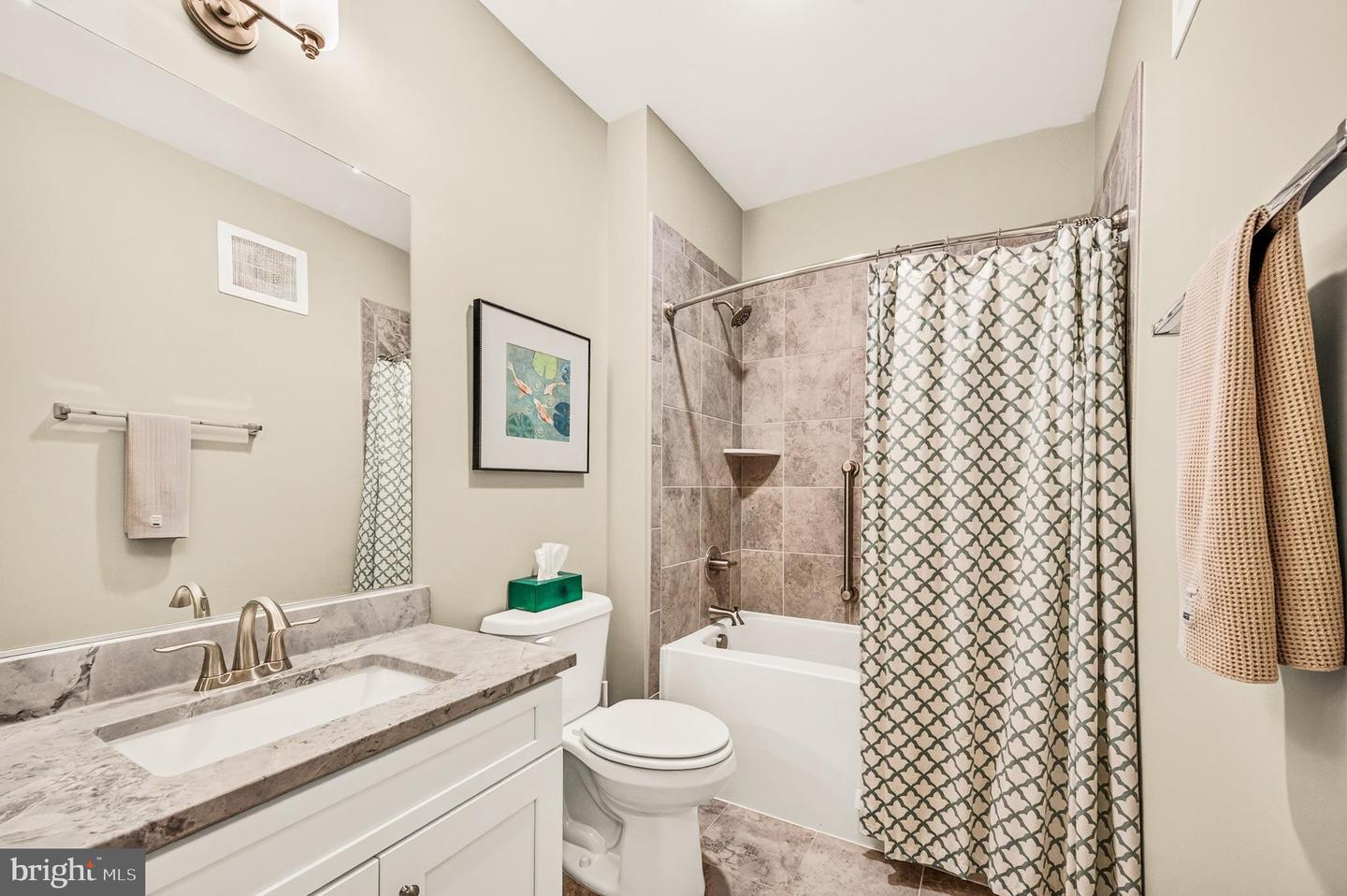 6101 Fairview Farm Dr #309 Property Photo 20