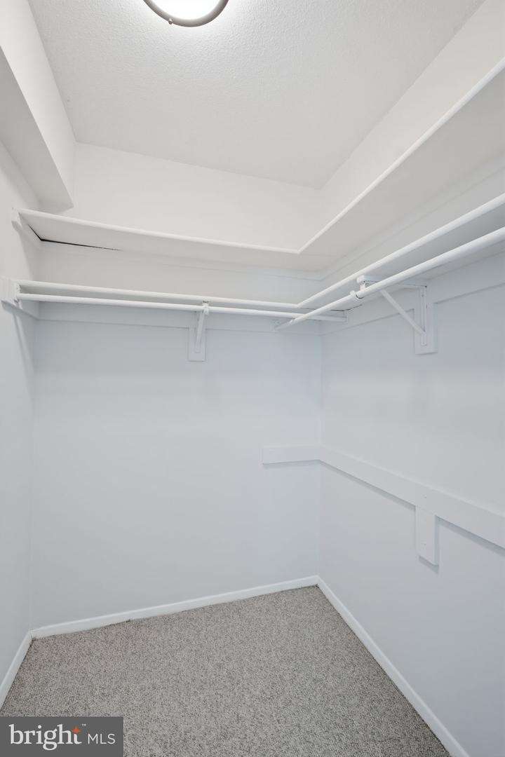 1808 Old Meadow Rd #503 Property Photo 20