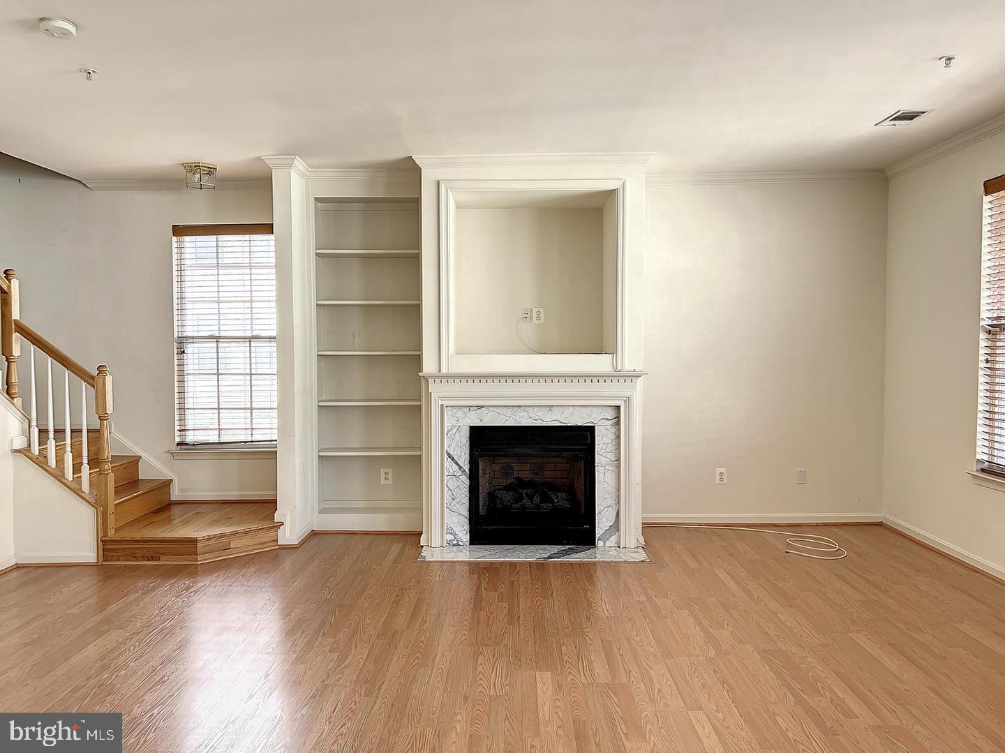 2664 Manhattan Pl #306 Property Photo 5