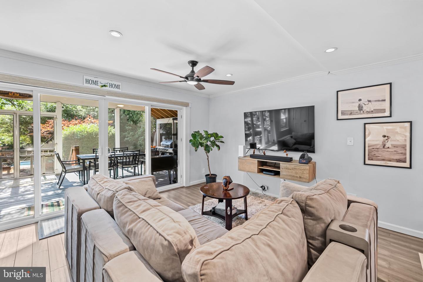 4912 Virginia St Property Photo 12