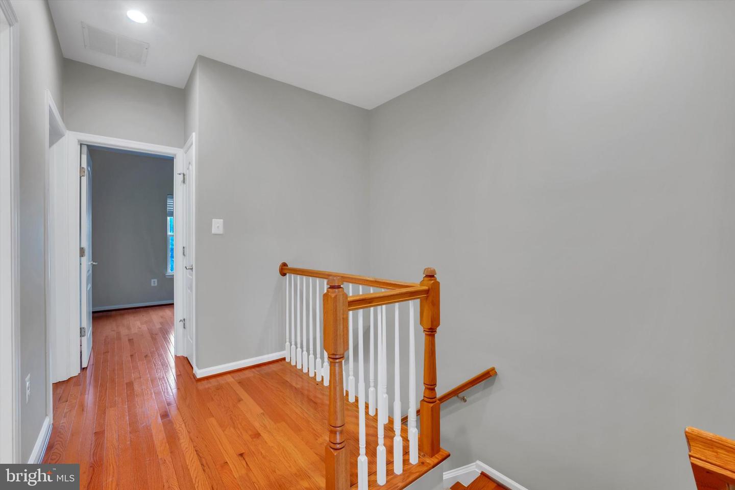 4579 Derring Ln Property Photo 12