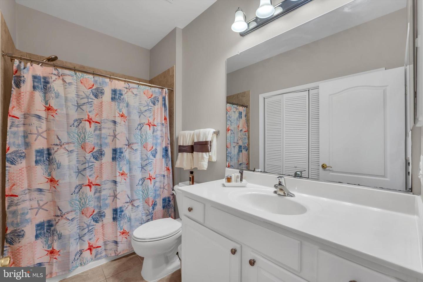 4579 Derring Ln Property Photo 21