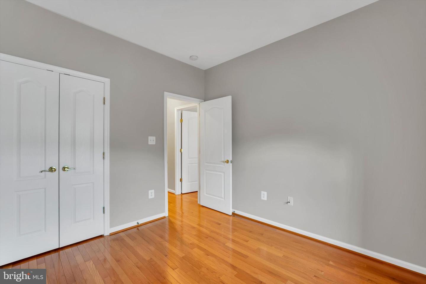 4579 Derring Ln Property Photo 24