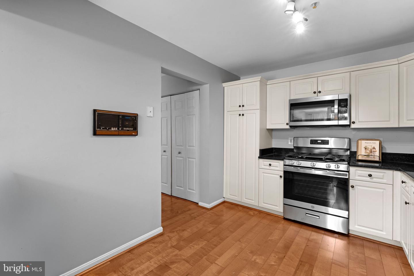 11706 Rockaway Ln #113 Property Photo 11