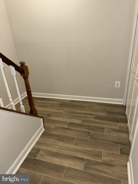 7412 Hallcrest Dr Property Photo 2