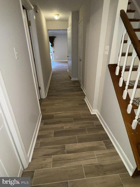 7412 Hallcrest Dr Property Photo 5